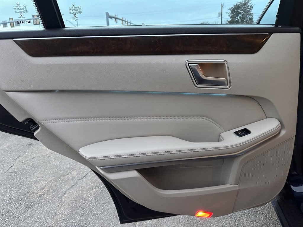 Used 2015 Mercedes-Benz E 350 Sedan image 14