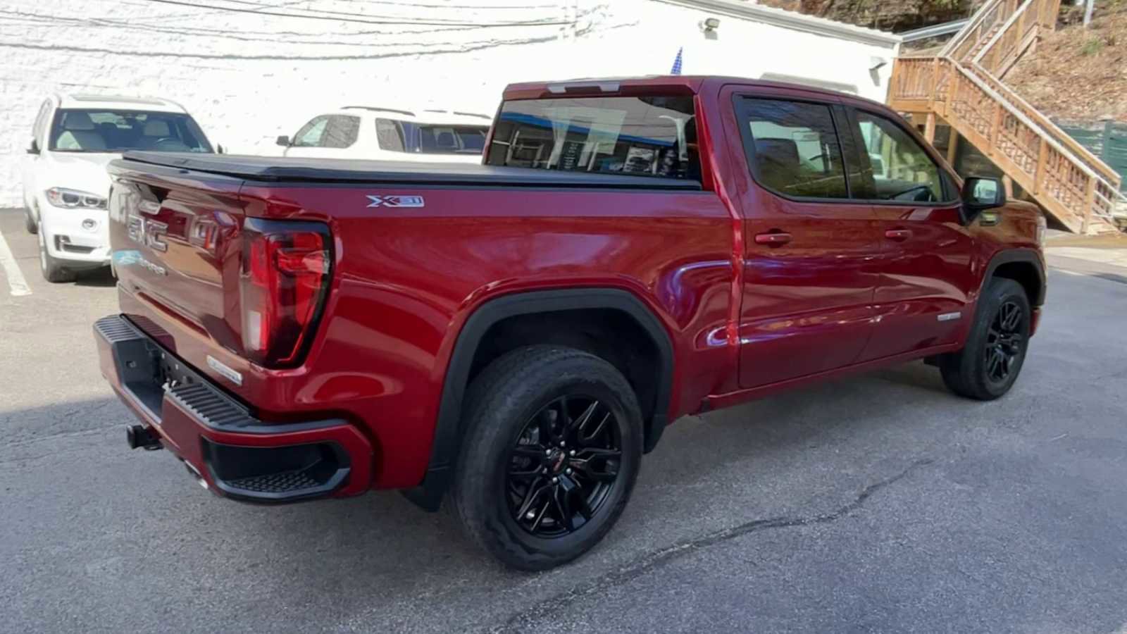 Used 2021 GMC Sierra 1500 Elevation w/ X31 Off-Road Package image 8