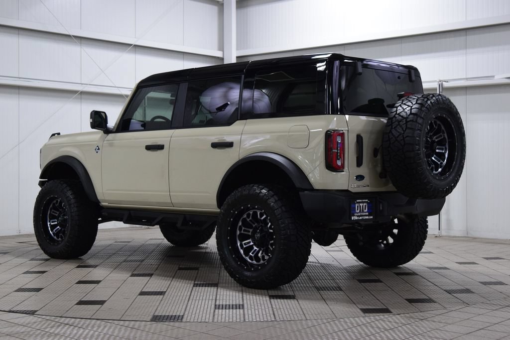 Used 2025 Ford Bronco Outer Banks AWD/4WD image 6