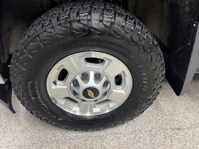 Used 2016 Chevrolet Silverado 2500 LT w/ LT Convenience Package AWD/4WD image 10