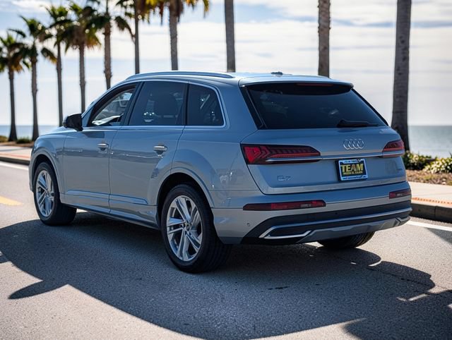 Used 2024 Audi Q7 3.0T Premium Plus AWD/4WD image 7