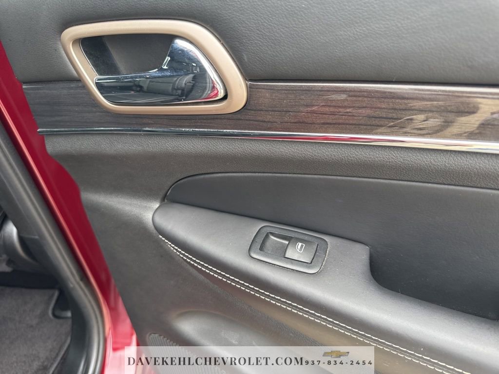 Used 2016 Jeep Grand Cherokee Overland w/ Advanced Technology Group image 21