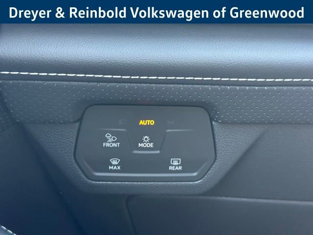 New 2026 Volkswagen Atlas SE image 16