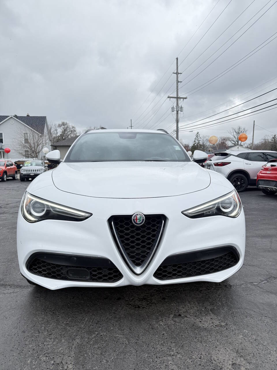Used 2018 Alfa Romeo Stelvio Ti Sport image 2
