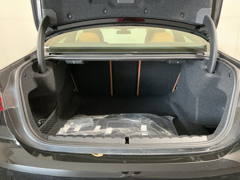 Certified 2025 BMW 430i Coupe w/ Convenience Package image 26