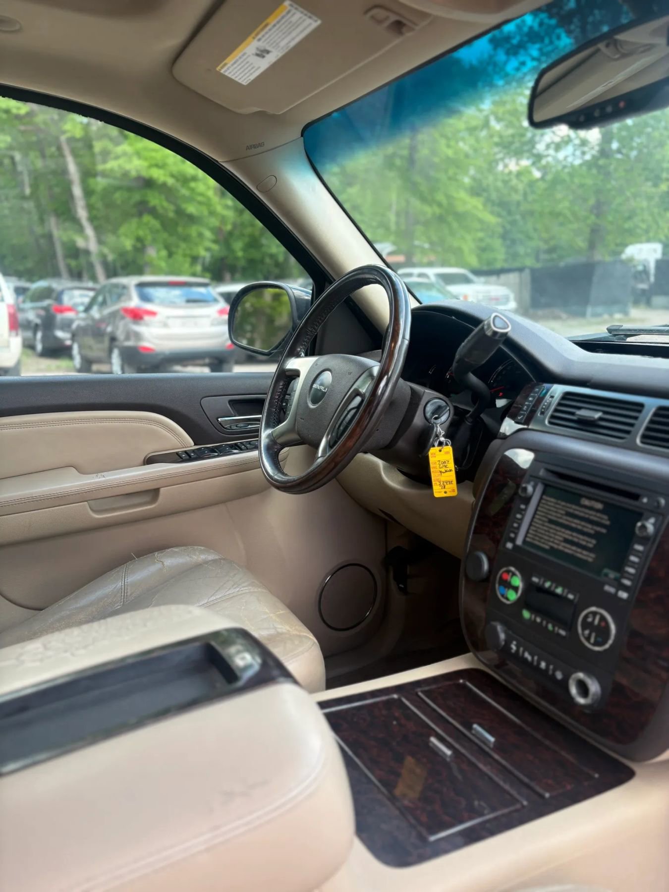 Used 2007 GMC Yukon XL Denali AWD/4WD image 15
