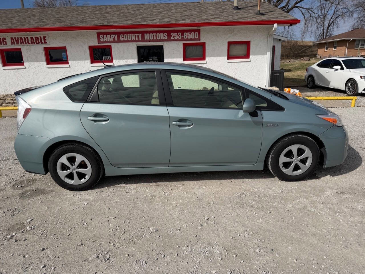 Used 2013 Toyota Prius Three image 2
