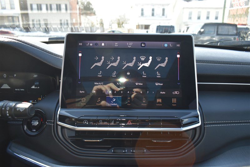 Used 2022 Jeep Compass High Altitude image 18