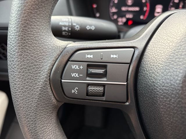 Used 2025 Honda Accord LX image 7