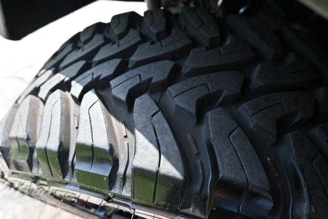 Used 2003 HUMMER H2 AWD/4WD image 9