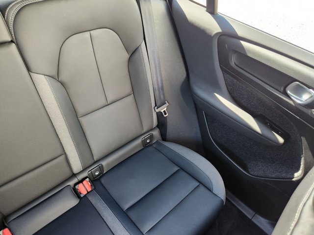 Certified 2023 Volvo C40 Recharge Core w/ Climate Package AWD/4WD image 16