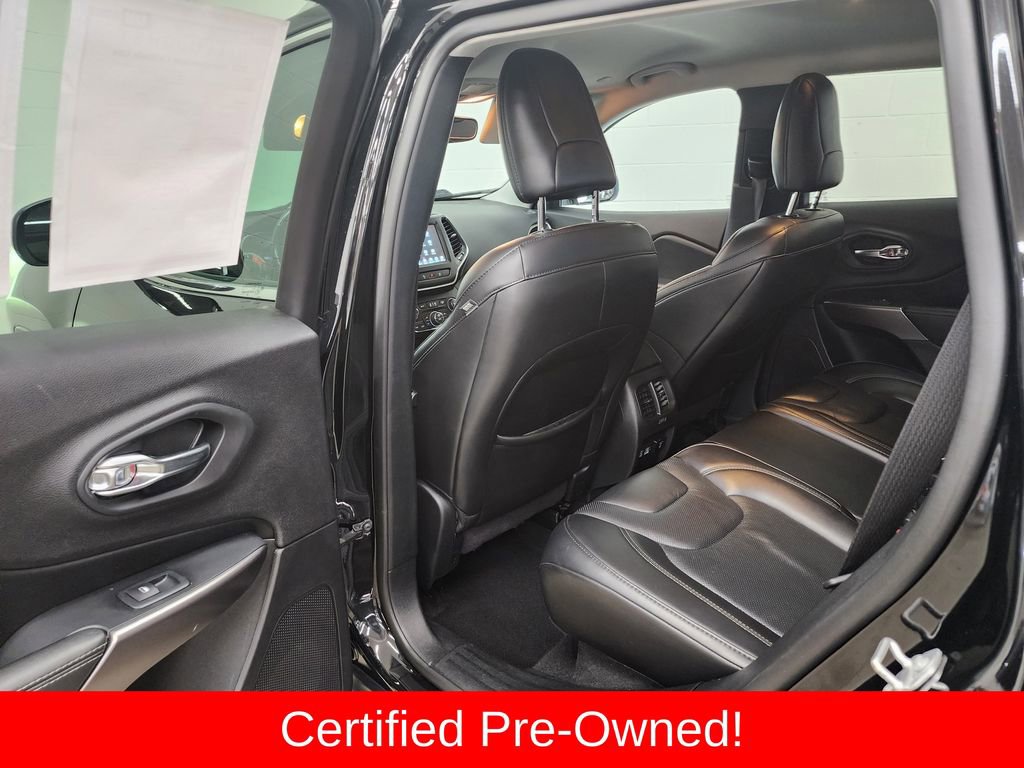 Certified 2021 Jeep Cherokee Latitude Lux w/ Comfort/Convenience Group image 24