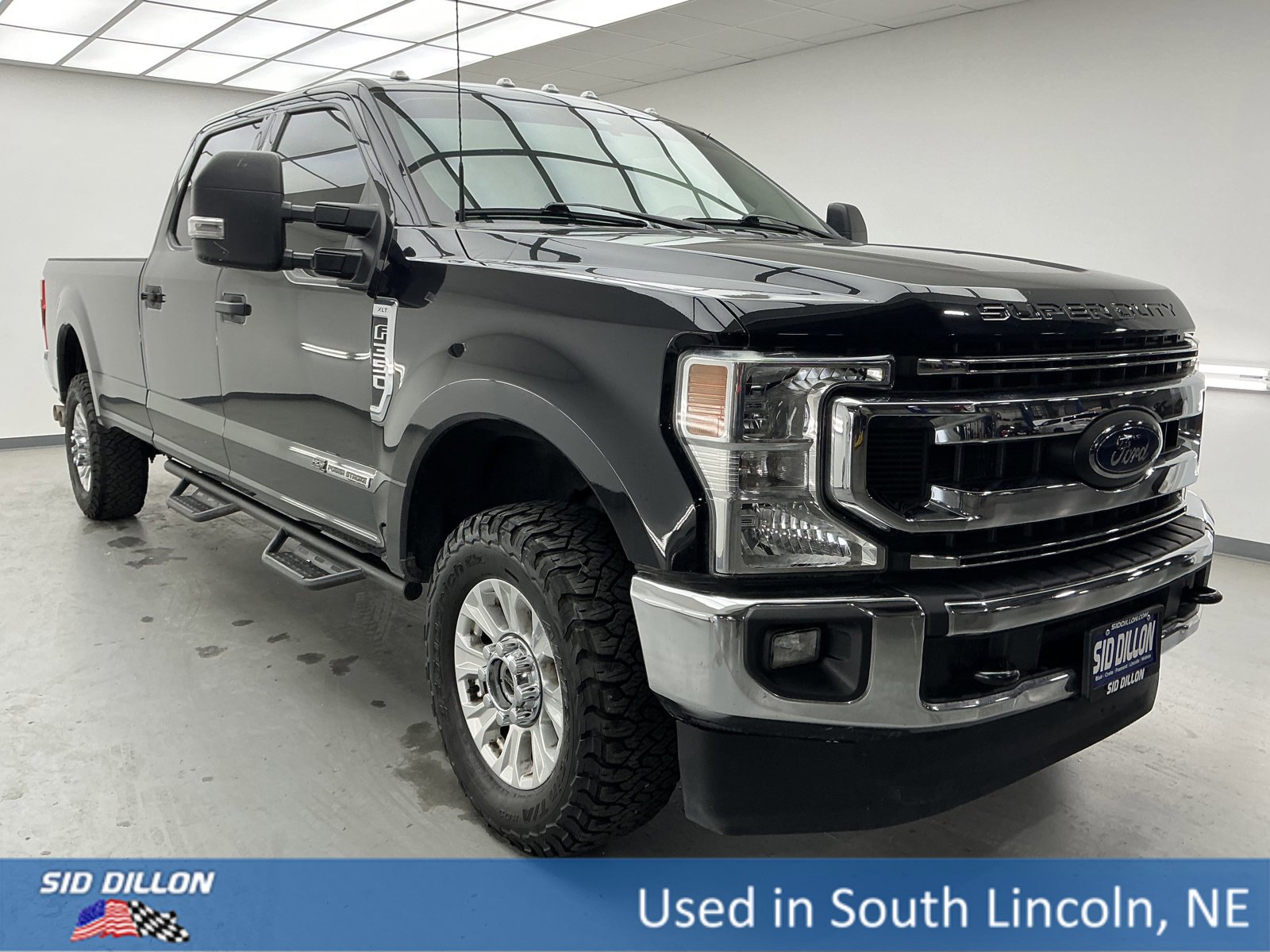 Used 2022 Ford F350 XLT image 3