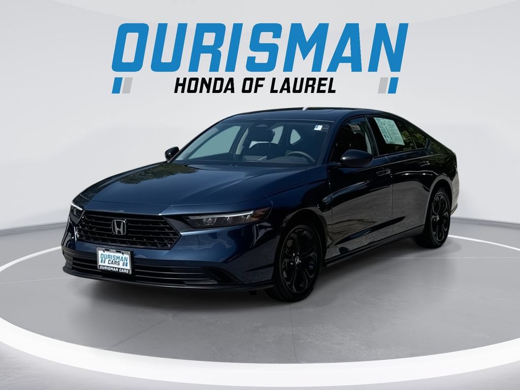 Used 2025 Honda Accord SE image 1