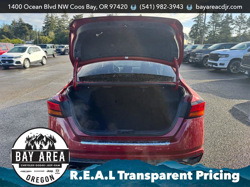 Used 2023 Nissan Altima 2.5 SR image 7