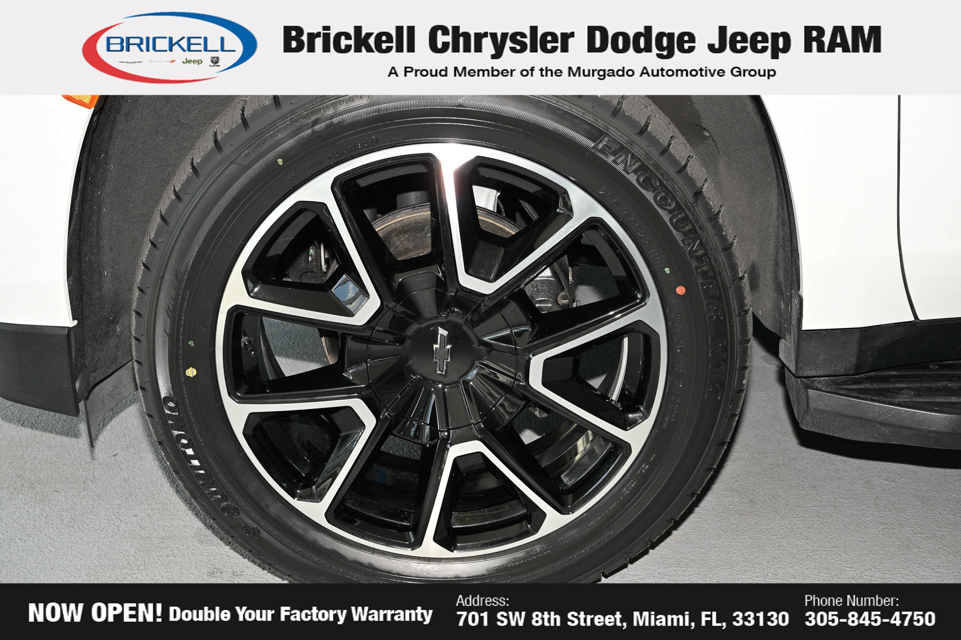Used 2023 Chevrolet Suburban RST RWD image 42