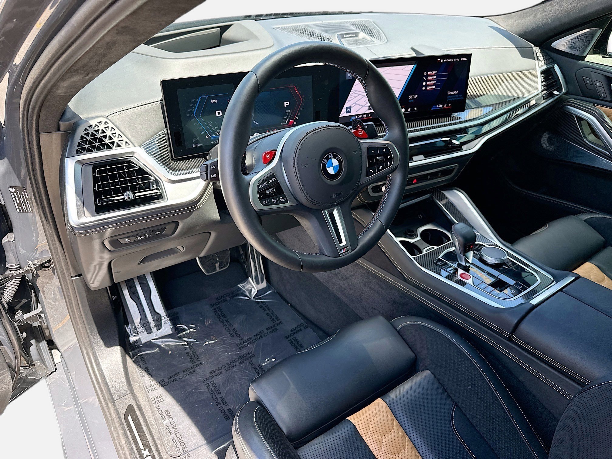 Used 2025 BMW X6 M Competition w/ Executive Package image 9