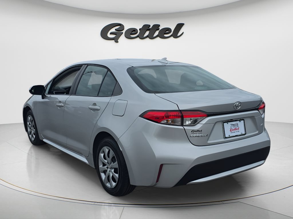 Used 2022 Toyota Corolla LE FWD image 7