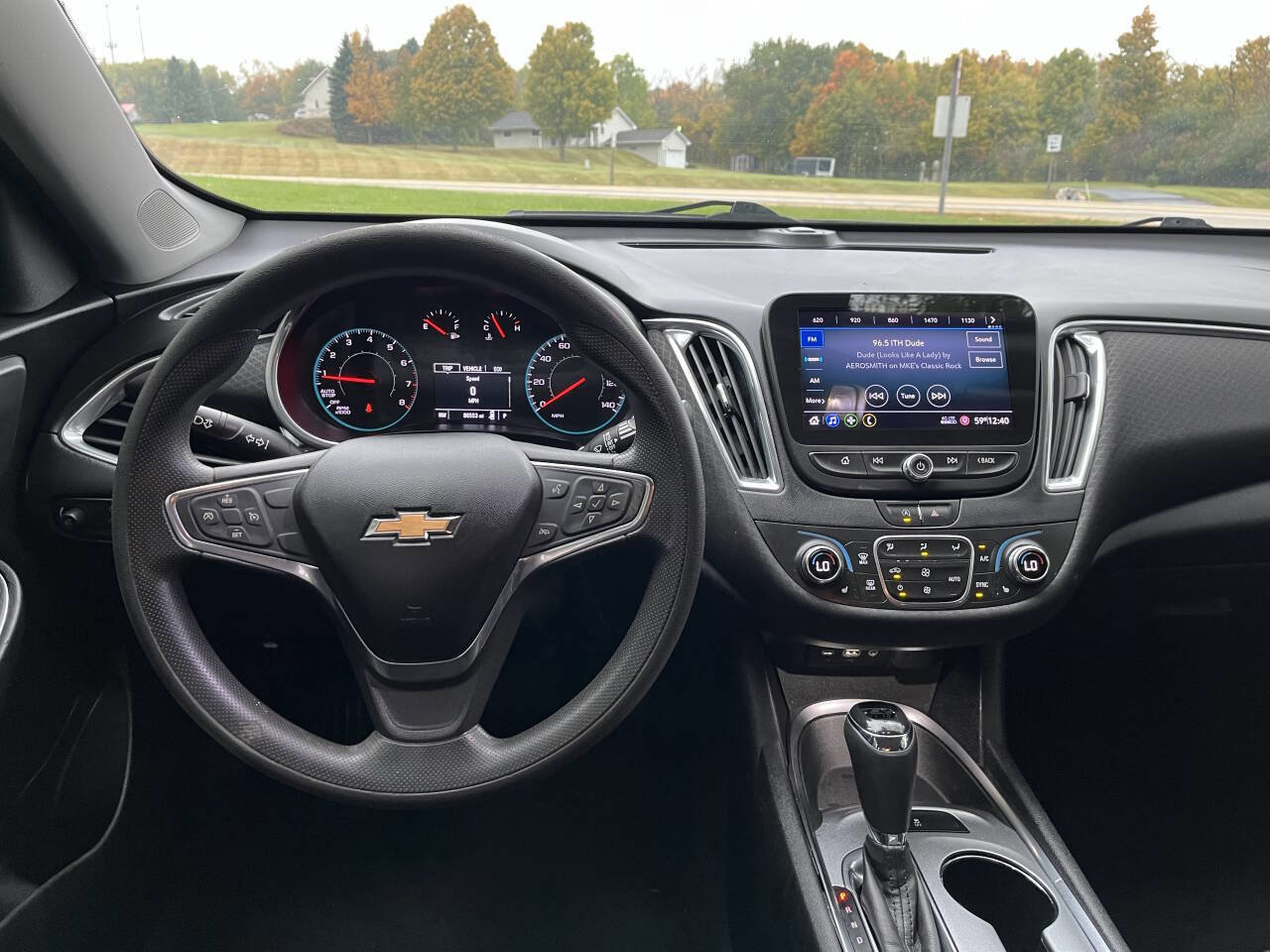 Used 2020 Chevrolet Malibu LT image 13