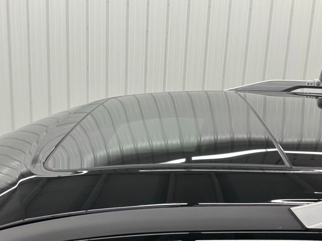 Used 2025 Nissan Pathfinder Platinum w/ Cargo Package image 7