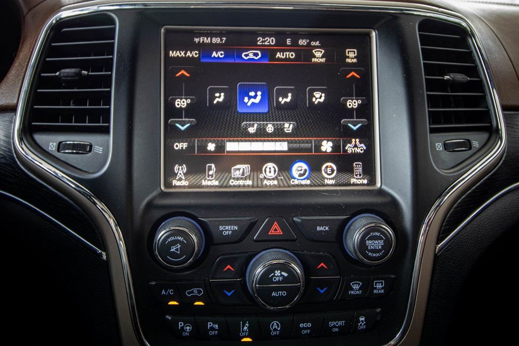 Used 2017 Jeep Grand Cherokee Summit w/ Trailer Tow Group IV image 33