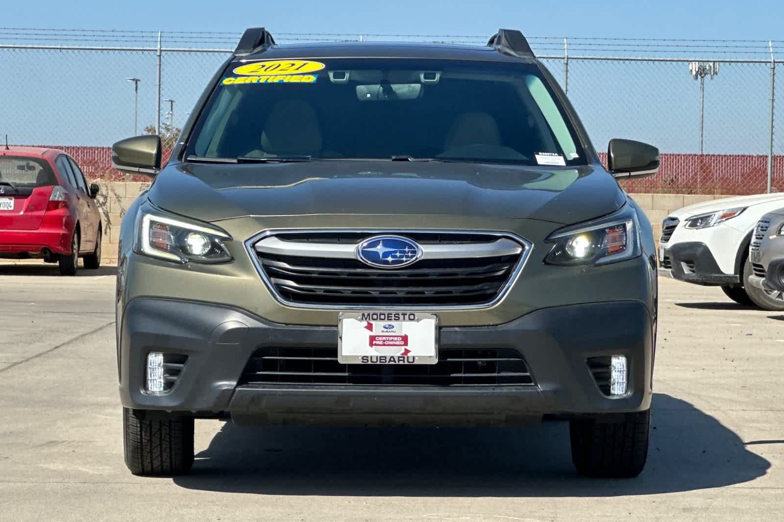 Certified 2021 Subaru Outback Premium w/ Popular Package #1 AWD/4WD image 8
