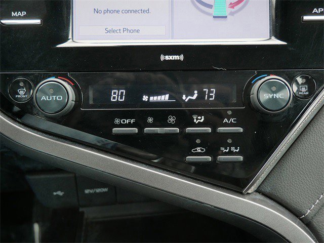 Used 2020 Toyota Camry SE image 21