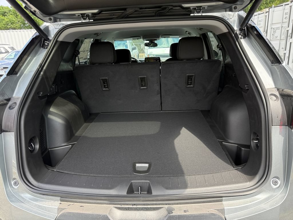New 2026 Chevrolet Blazer LT w/ Convenience Package FWD image 27