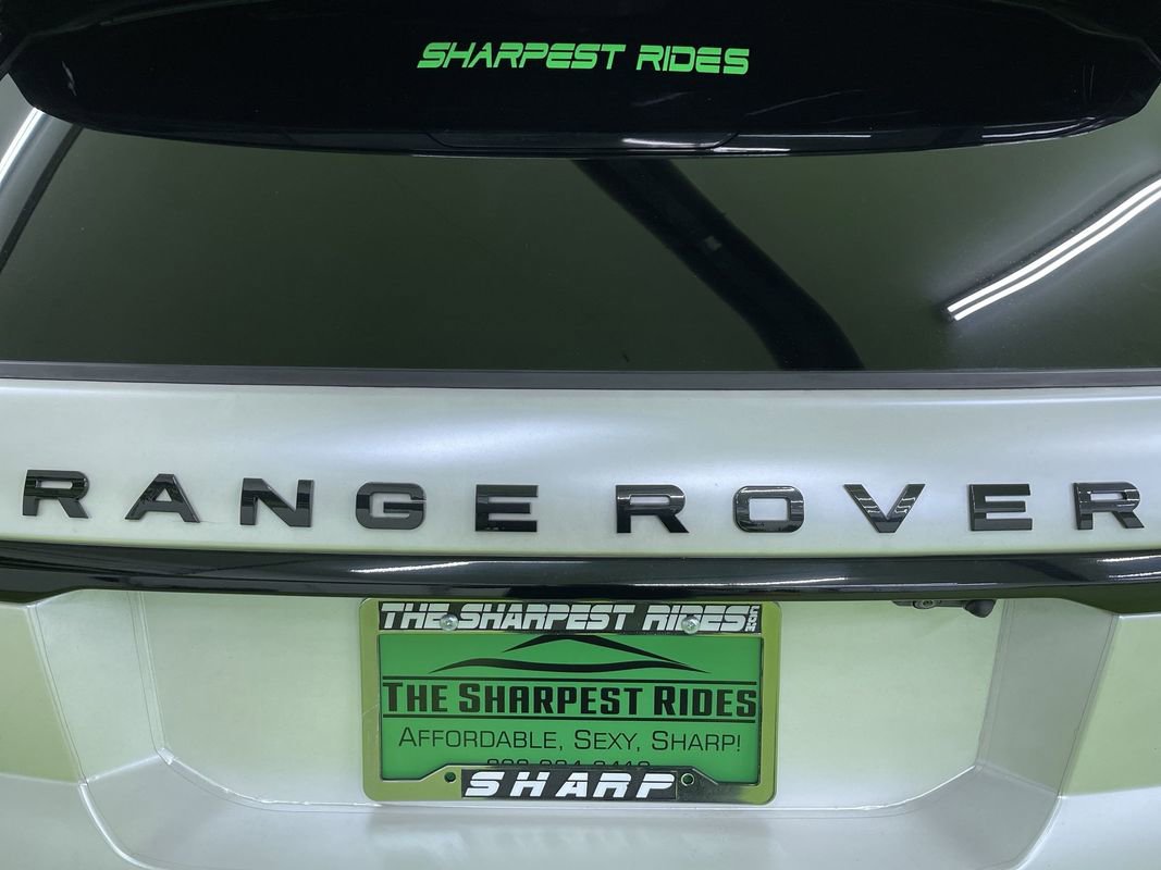 Used 2016 Land Rover Range Rover Sport HSE image 12