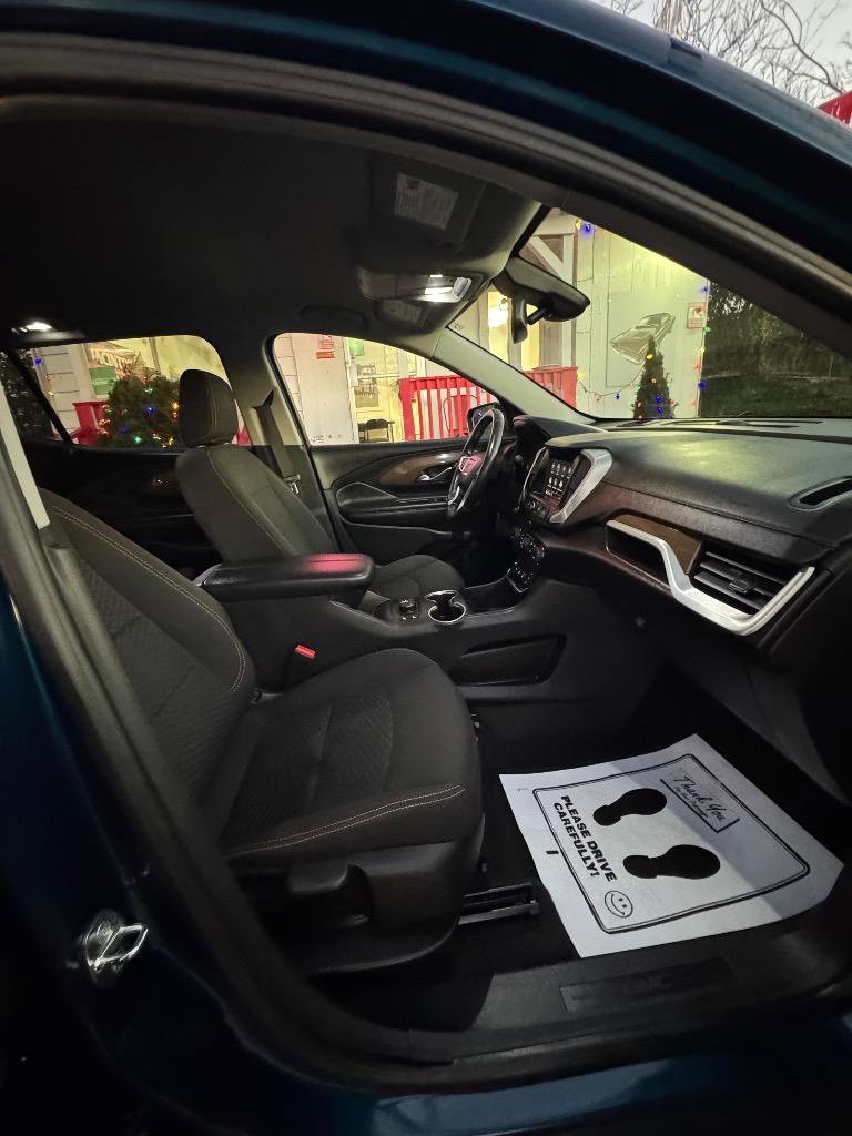 Used 2021 GMC Terrain SLE w/ Driver Convenience Package image 22