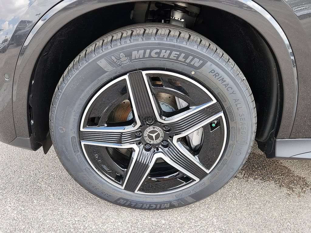 New 2025 Mercedes-Benz GLC 300 image 11