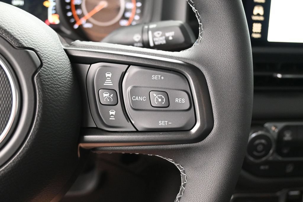 New 2026 Jeep Gladiator Willys AWD/4WD image 25