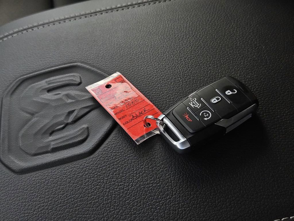 New 2025 RAM 1500 Laramie image 27