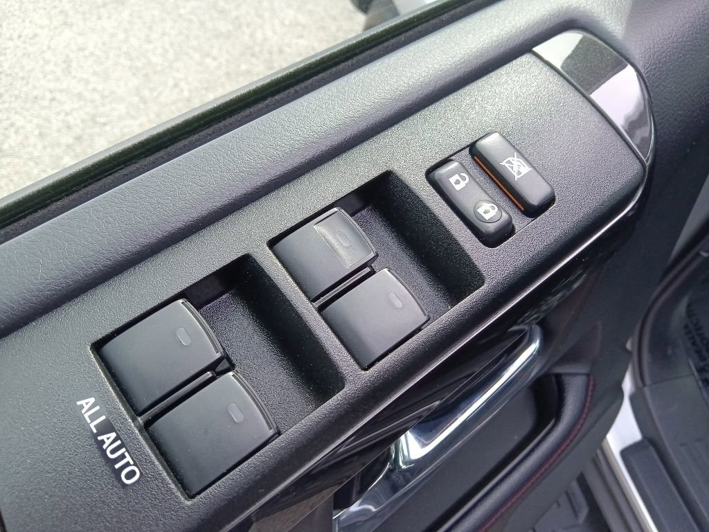 Used 2024 Toyota 4Runner TRD Off-Road AWD/4WD image 12