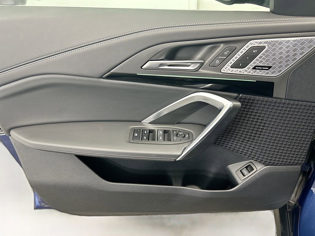 Certified 2025 BMW X1 xDrive28i w/ Premium Package image 22