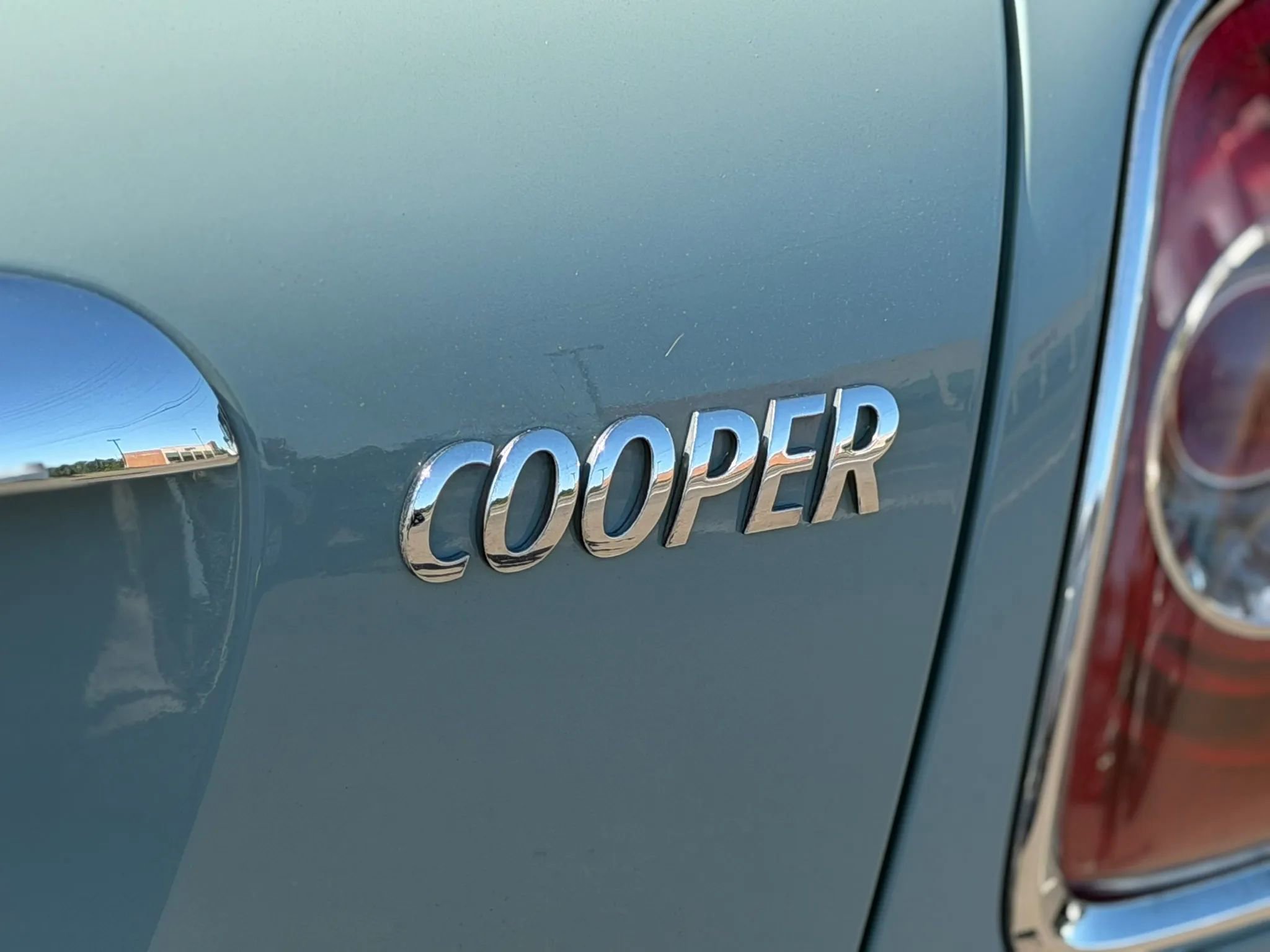 Used 2012 MINI Cooper Hardtop w/ Cold Weather Pkg FWD image 12