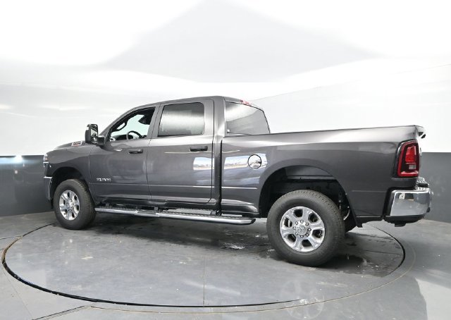 Used 2026 RAM 2500 Big Horn AWD/4WD image 8