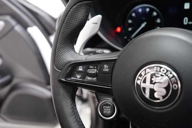 New 2026 Alfa Romeo Giulia Base image 21