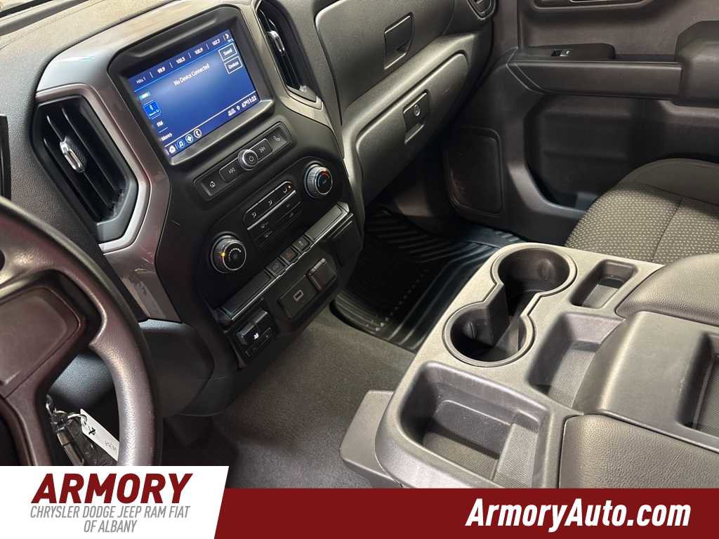 Used 2020 Chevrolet Silverado 1500 Custom w/ Custom Value Package image 15