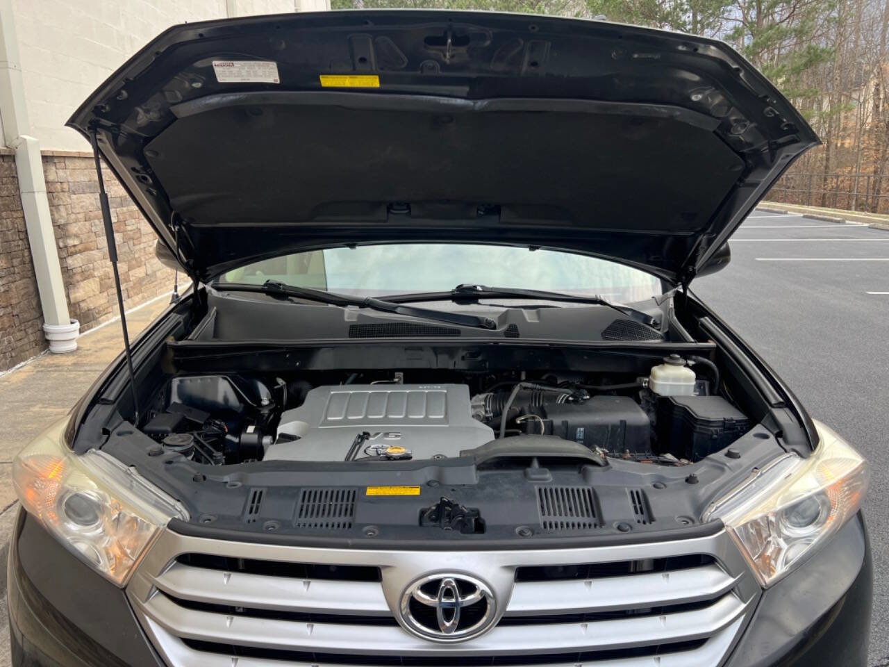 Used 2011 Toyota Highlander 2WD image 18