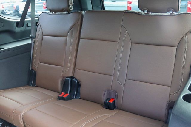 New 2026 Chevrolet Suburban High Country AWD/4WD image 21