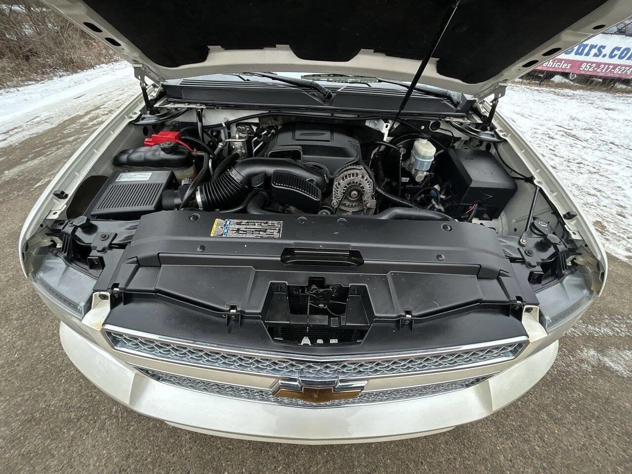 Used 2010 Chevrolet Tahoe LTZ image 26