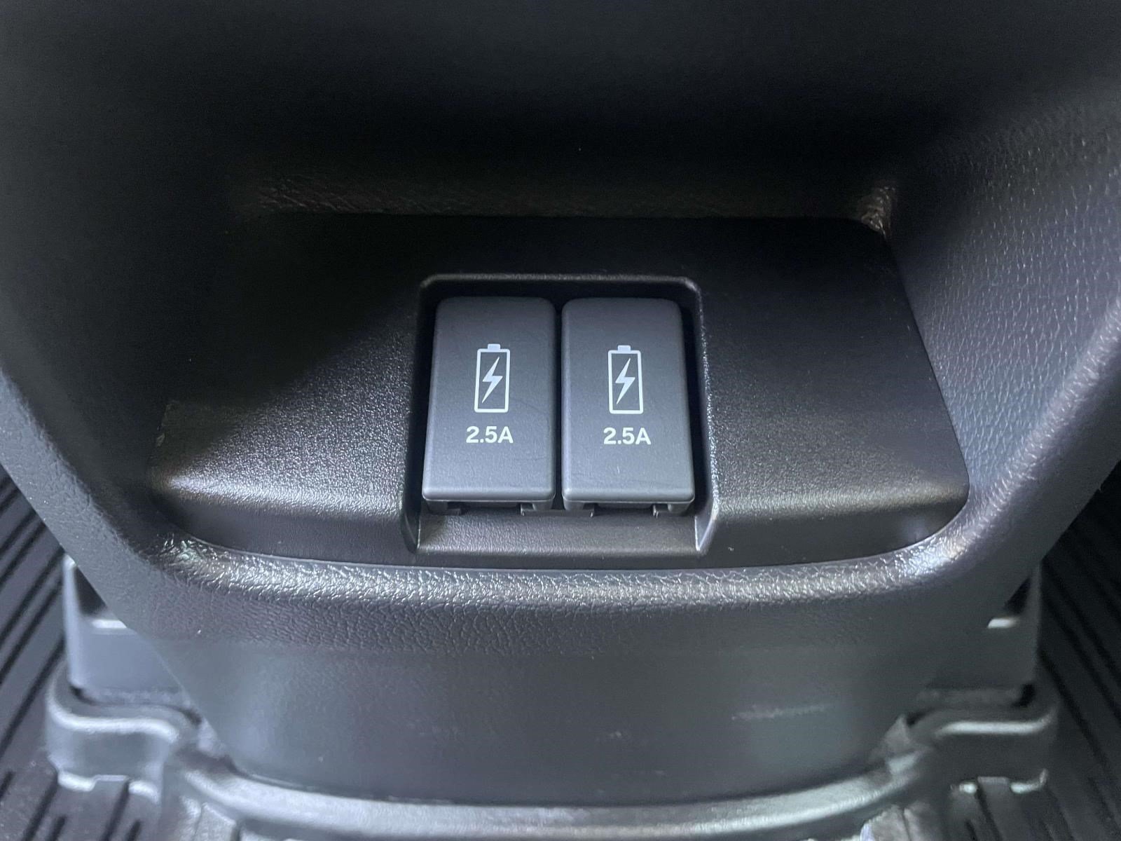 Used 2018 Honda CR-V Touring image 12
