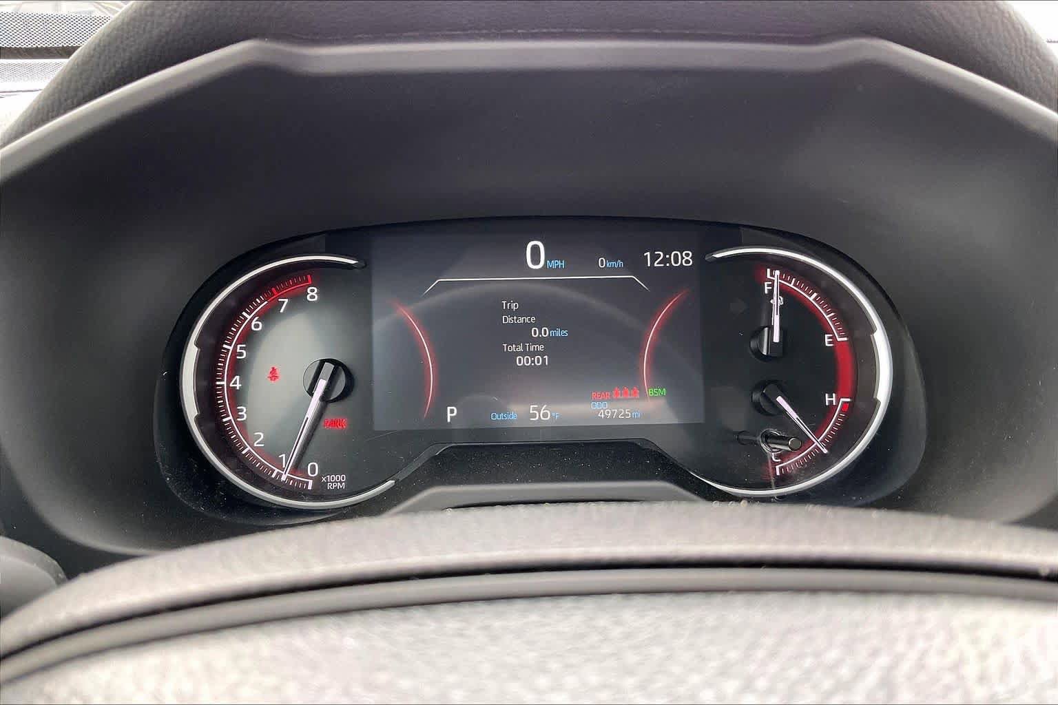 Used 2024 Toyota RAV4 XLE FWD image 24