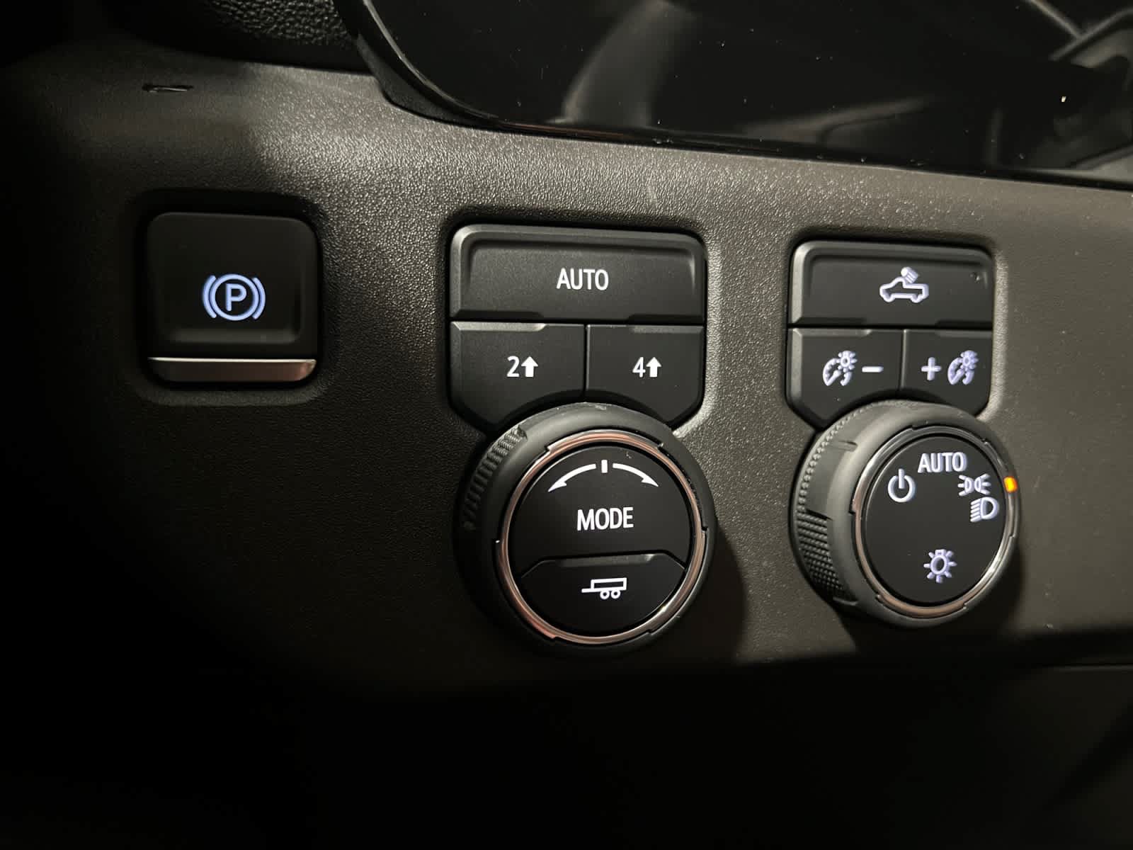Certified 2023 Chevrolet Silverado 1500 LT AWD/4WD image 14