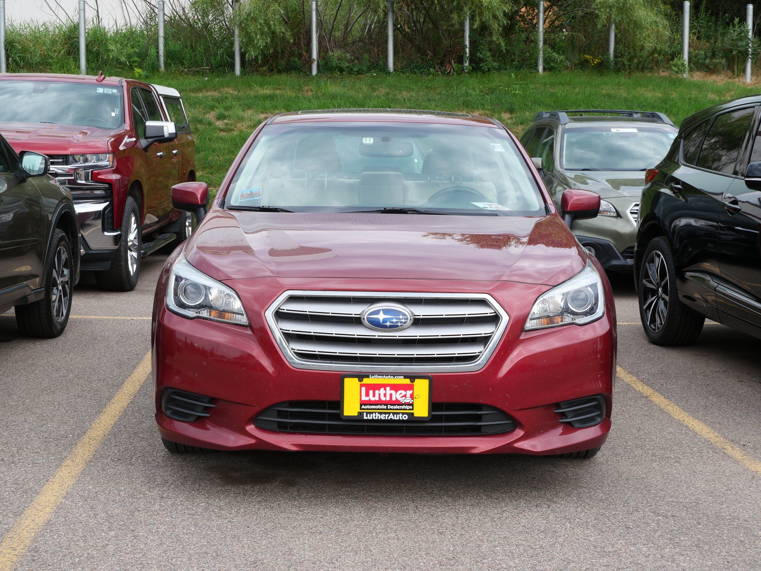 Used 2015 Subaru Legacy 2.5i Premium w/ Moonroof Package AWD/4WD image 2