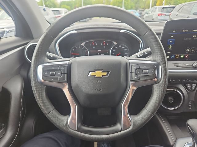 Used 2024 Chevrolet Blazer LT w/ Convenience Package FWD image 15