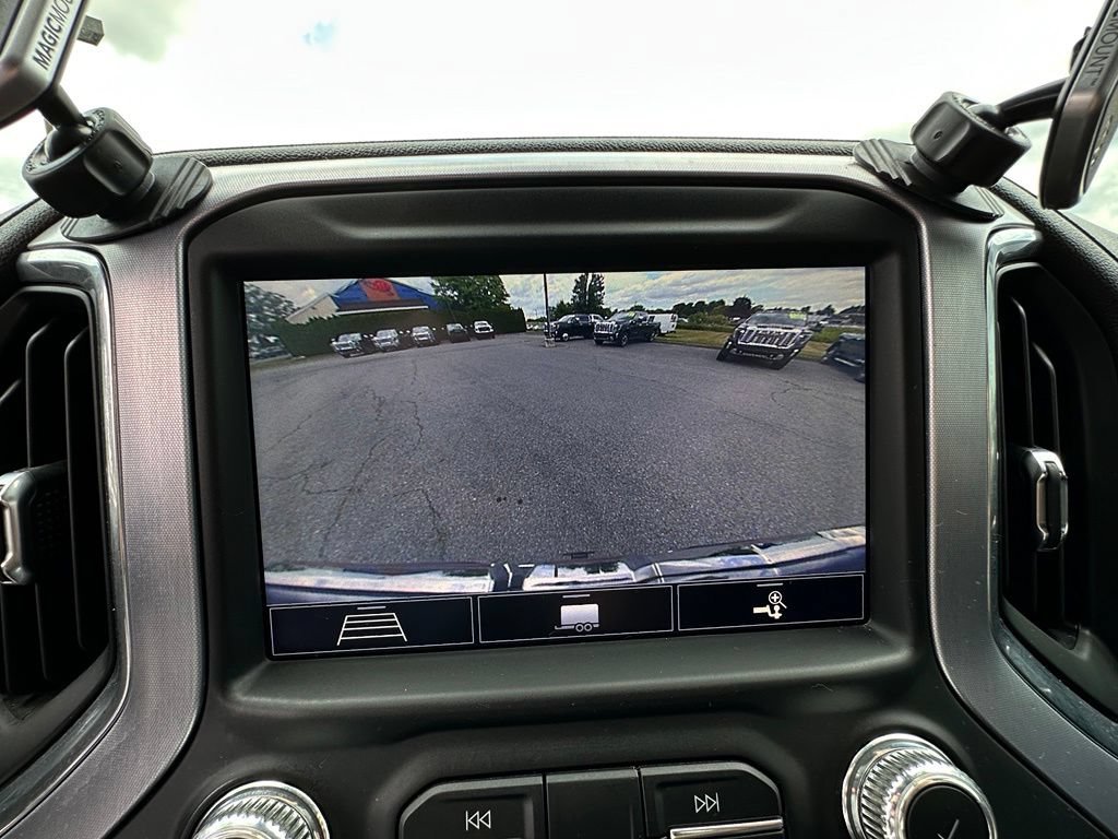 Used 2020 GMC Sierra 1500 SLT w/ SLT Premium Plus Package AWD/4WD image 32