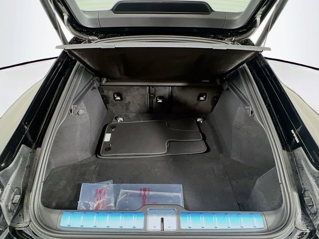 New 2026 Porsche Panamera 4 image 28