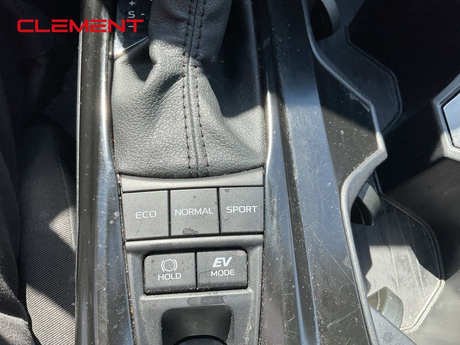 Used 2025 Toyota Camry LE FWD image 13